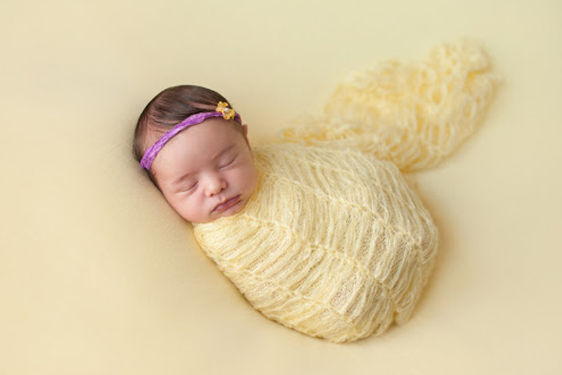 How To Put A Baby To Sleep - Expert Tip 8, Swaddling Your Baby